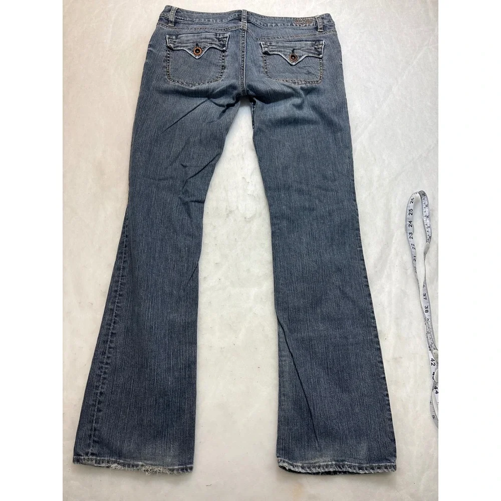 Silver Jeans Co Bootcut‎ Flare Jeans Blue Wash Distressed Frayed Hem Size 31 - Picture 10 of 11